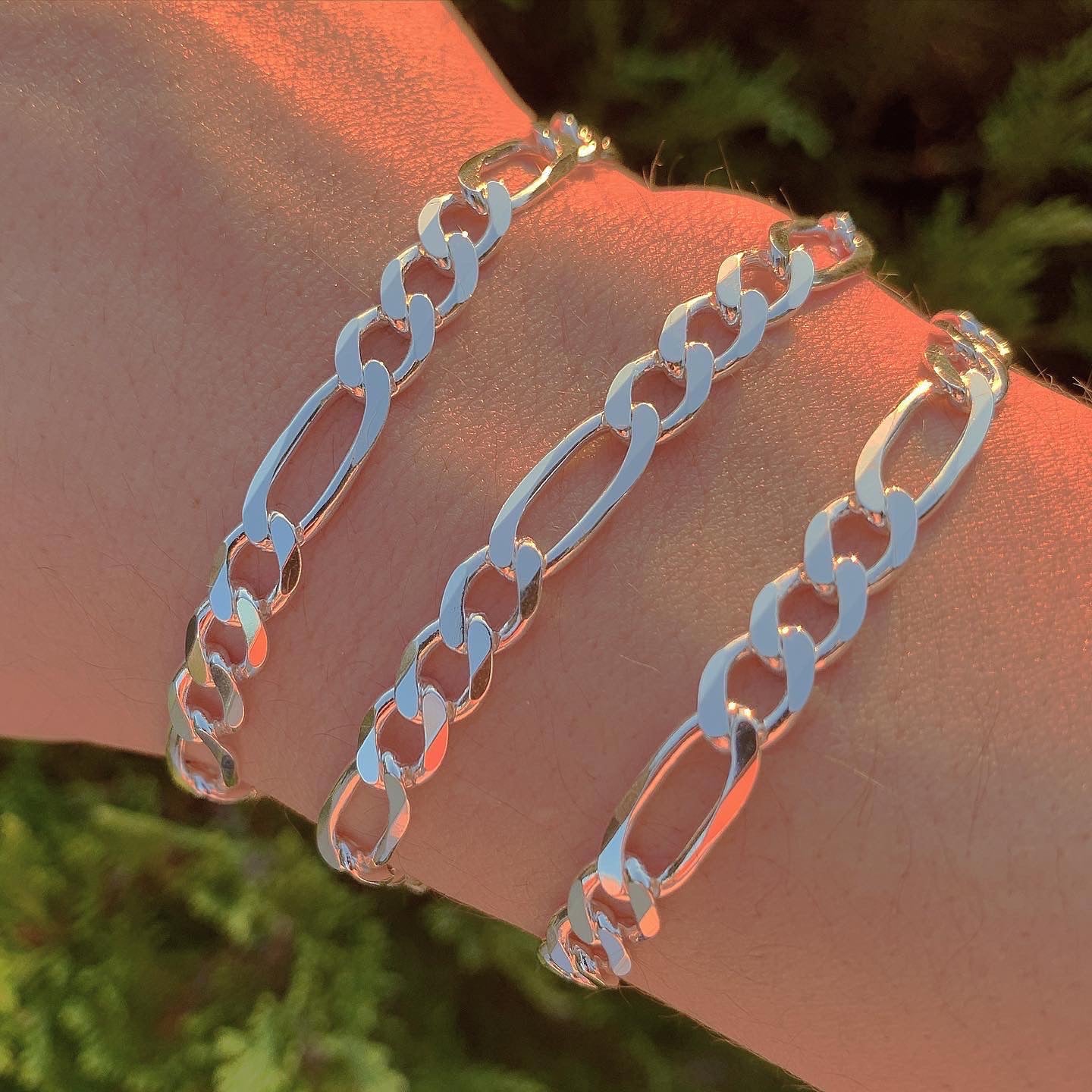 SOLID SILVER FIGARO CHAIN BRACELET
