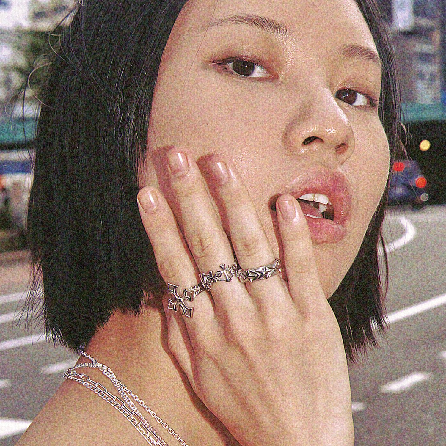 STEEL FLORAL CREST RING
