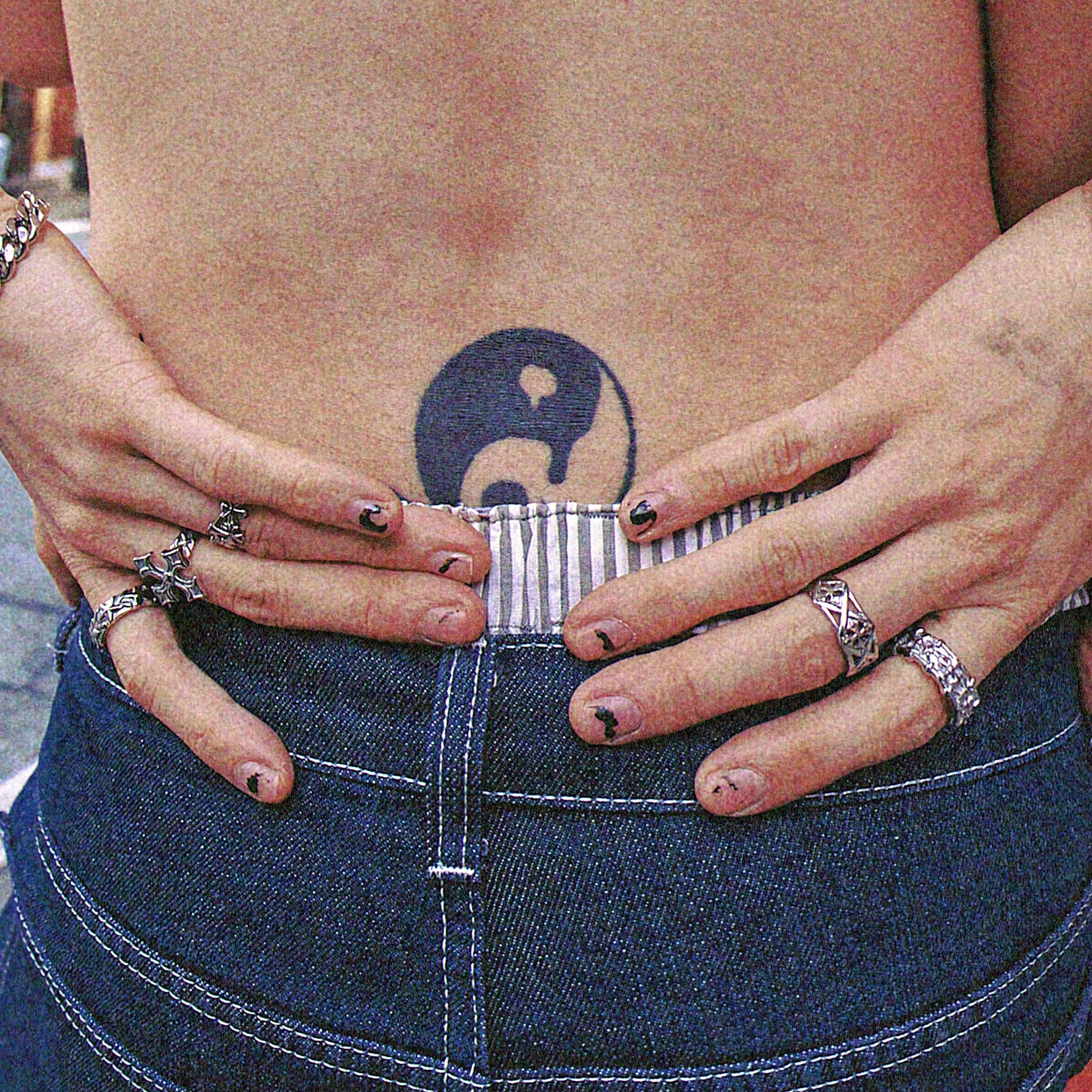 STEEL INFINITY CROSS RING