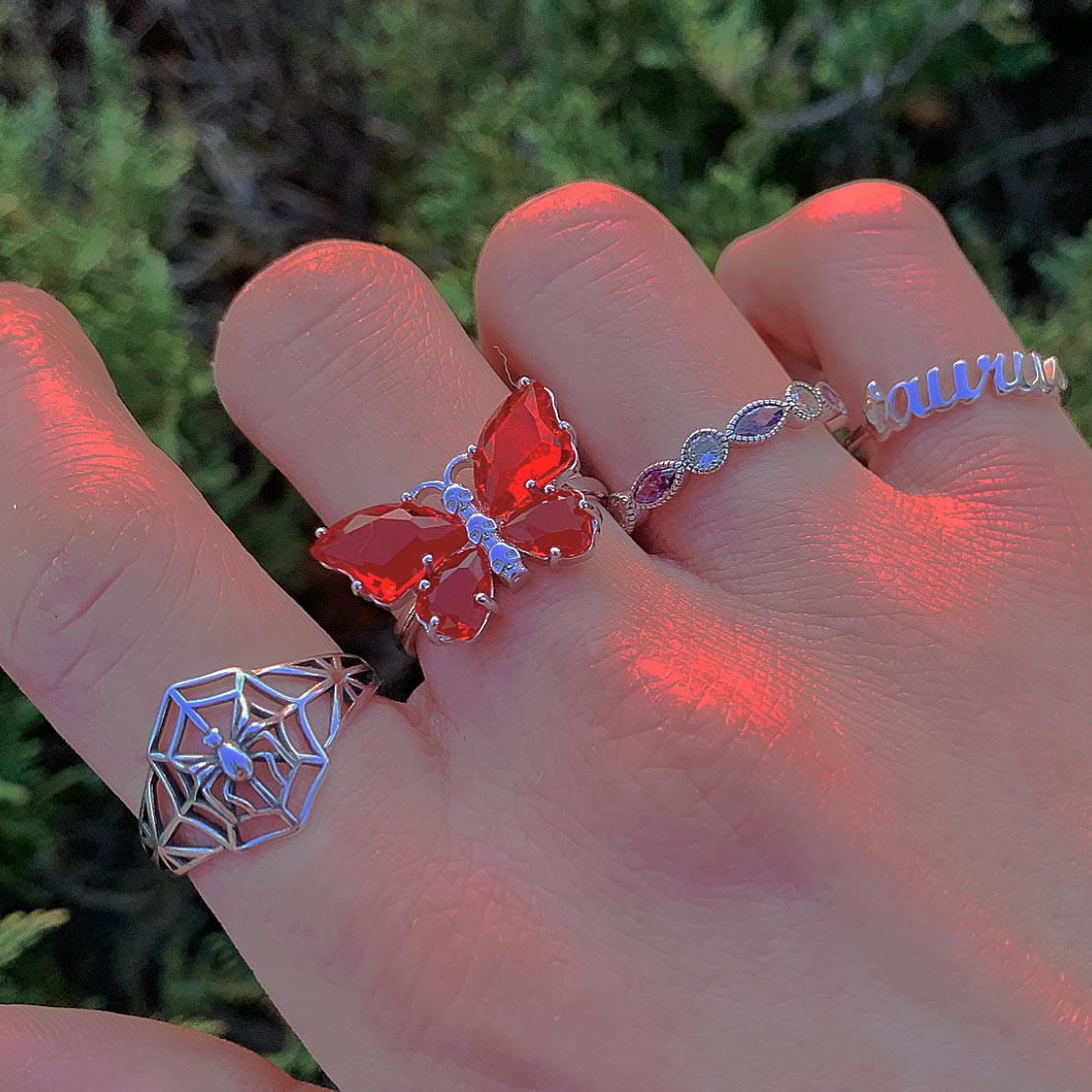 SILVER HIDDEN SPIDER WEB SIGNET