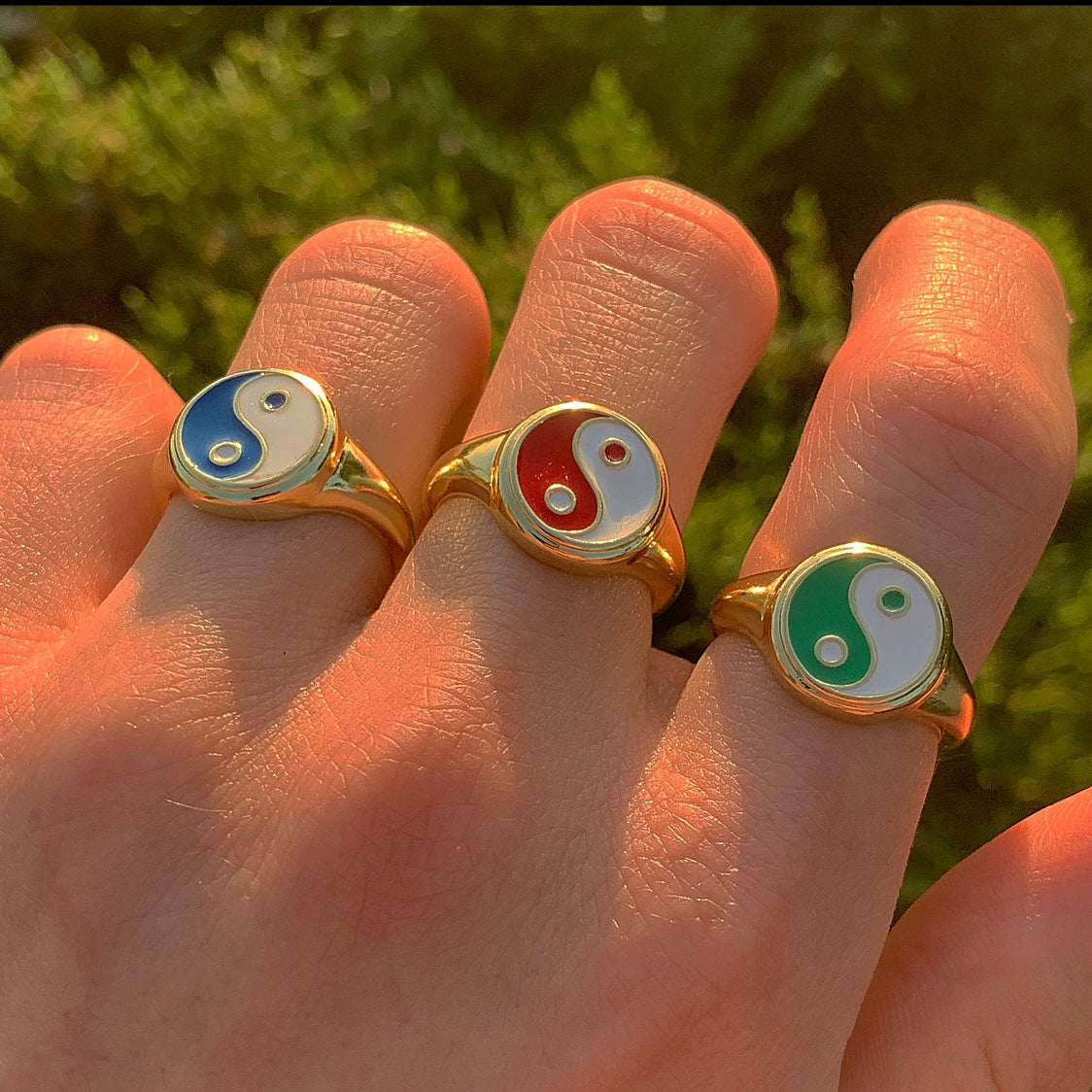 Yin Yang Signets
